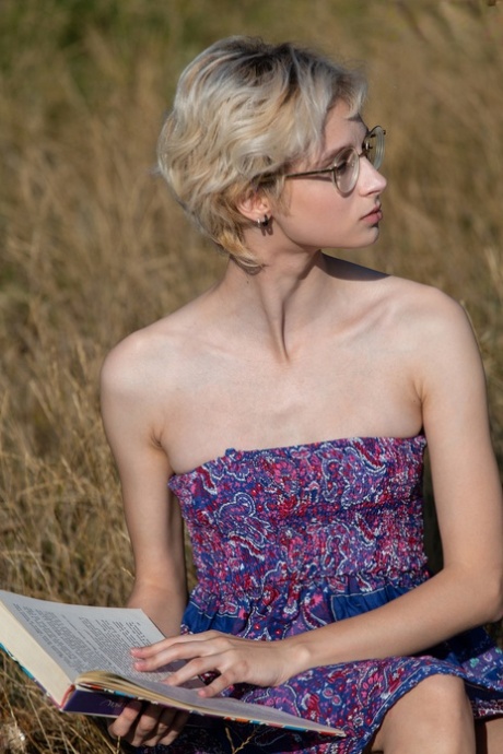 burnettes cheveux longs et courbés sympa, meilleur image